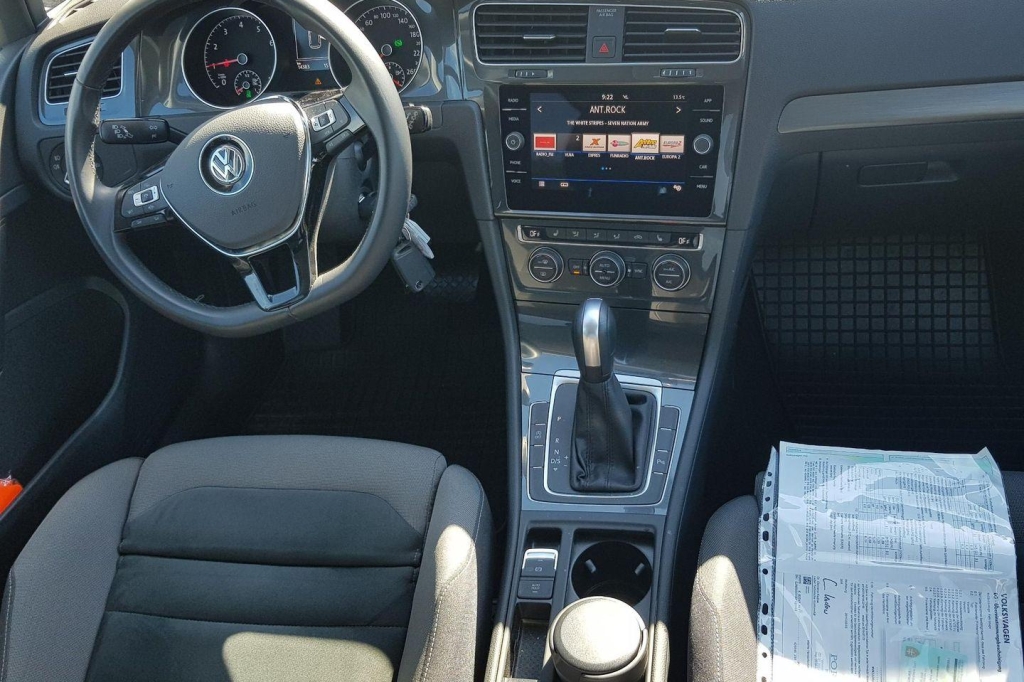 Volkswagen Golf 2020 photo 3