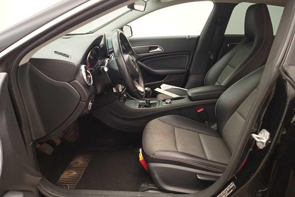 Mercedes-Benz CLA-Klasse 2016 photo 1