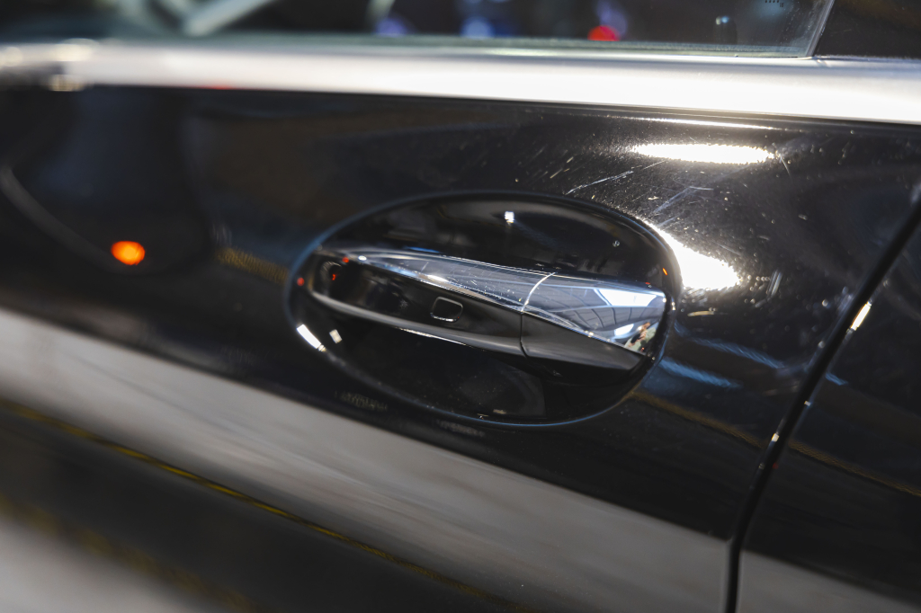 Mercedes-Benz GLC-Class 300 2016 photo 13