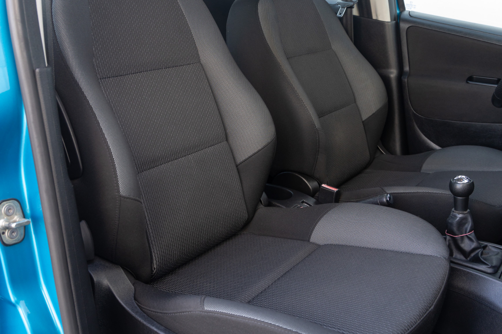 Peugeot 207 Urban Move 2011 photo 7