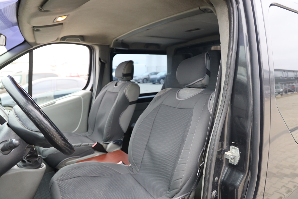 Renault Trafic 2009 photo 28