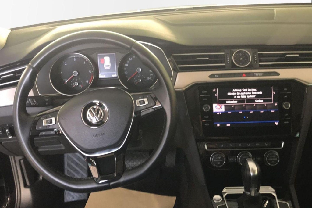 Volkswagen Passat Variant 2018 фото 6