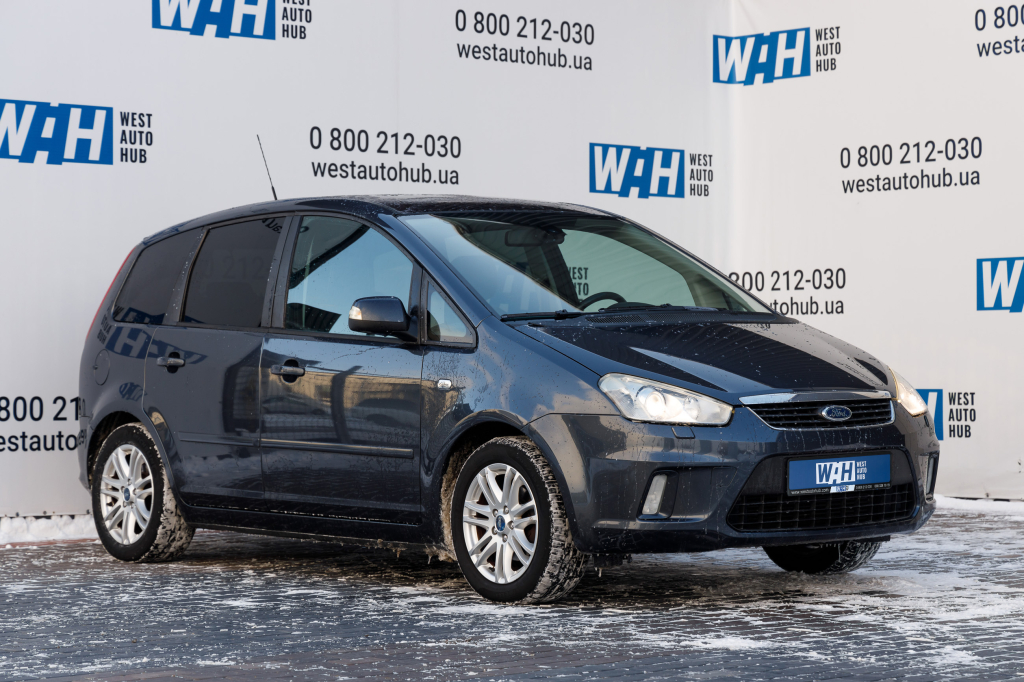 Ford C-Max Ghia photo 2