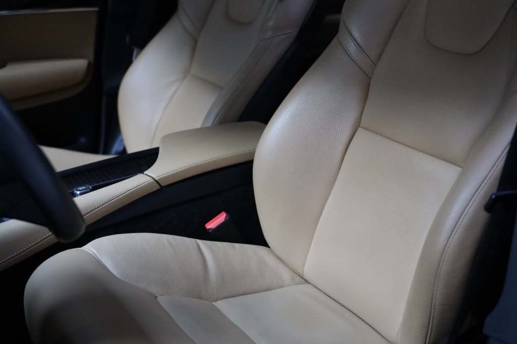 Volvo XC90 2019 photo 31