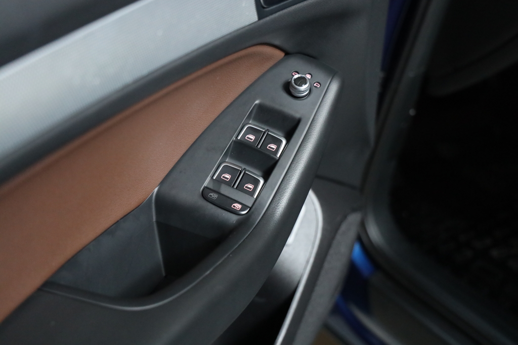 Audi Q5 2016 фото 40