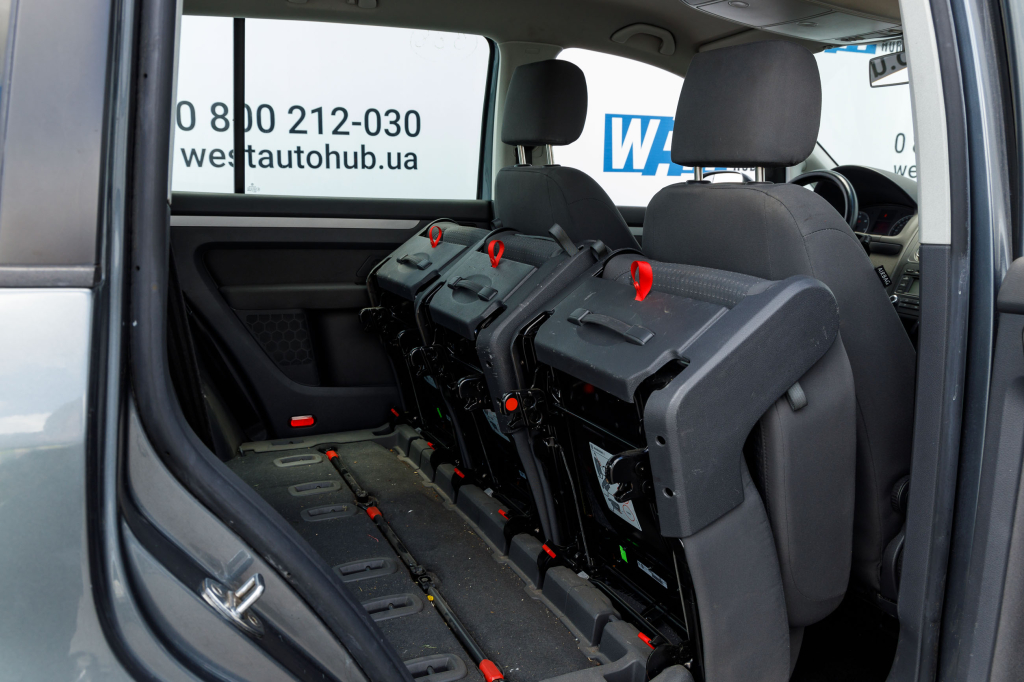 Volkswagen Touran 2006 фото 20