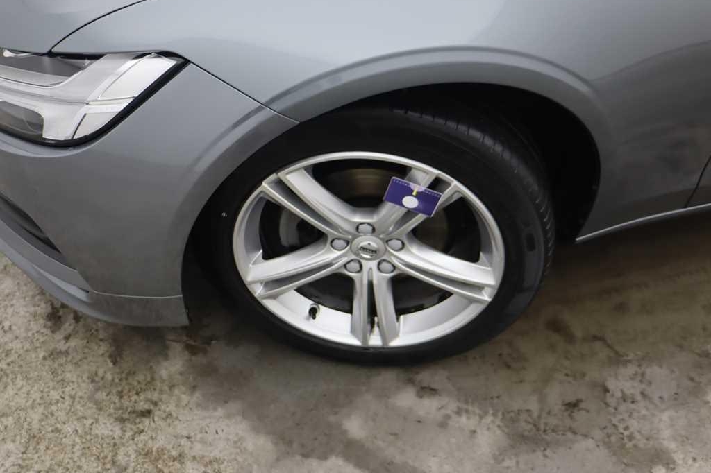 Volvo V90 2017 photo 36