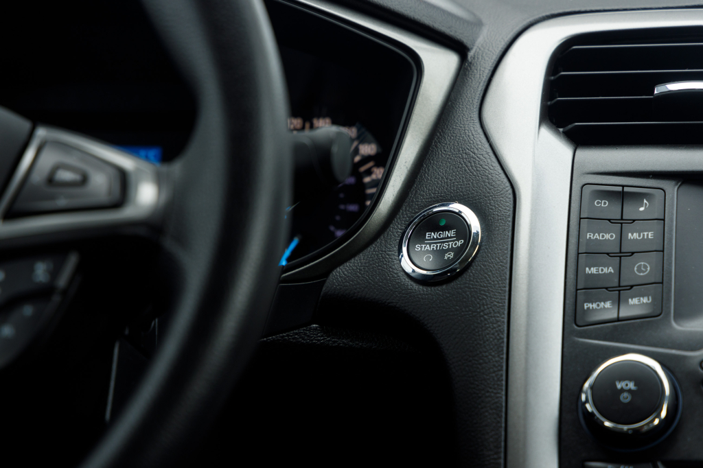 Ford Fusion photo 10