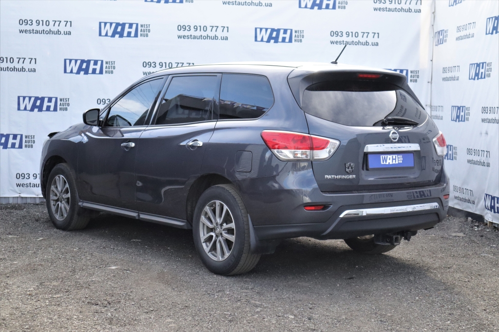 Nissan Pathfinder 2014 photo 1