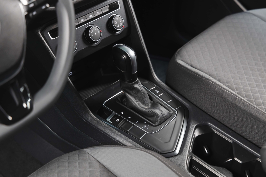 Volkswagen Tiguan S 2019 photo 23