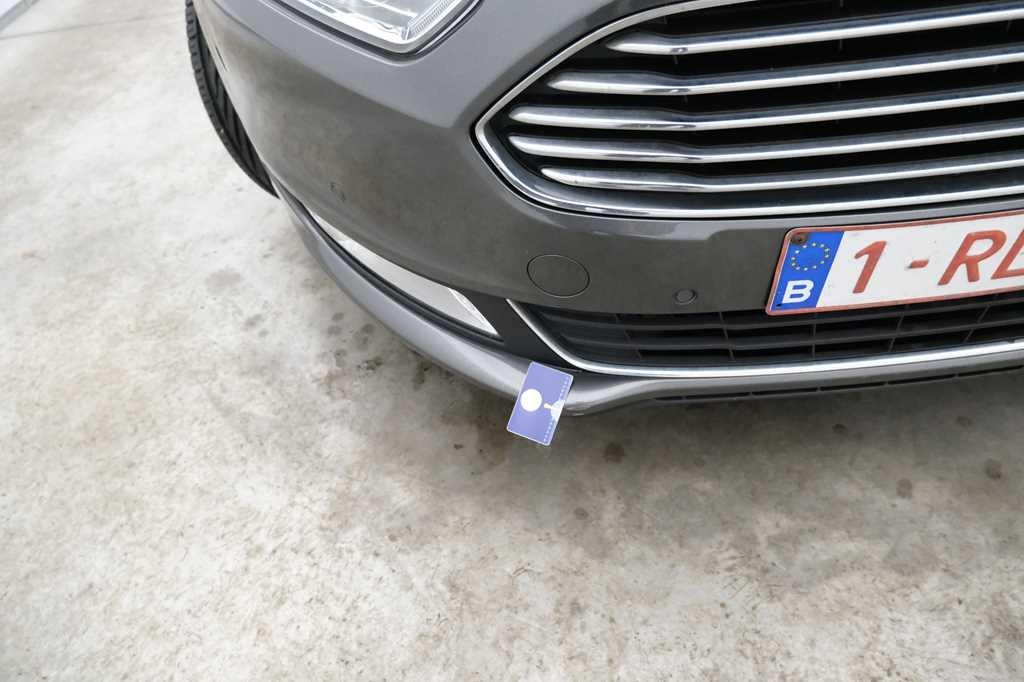 Ford Galaxy 2017 photo 25