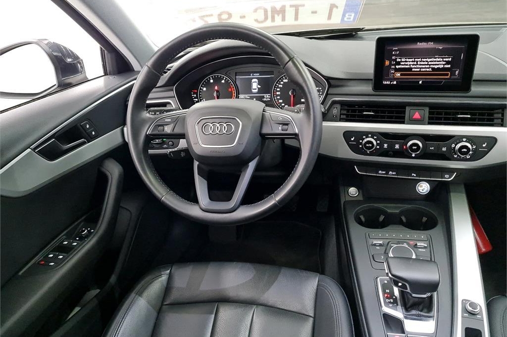 Audi A4 Avant 2017 фото 5
