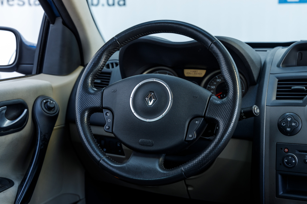 Renault Megane 2007 photo 21