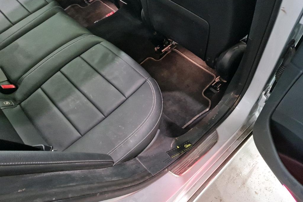 Mercedes-Benz E-Klasse 2017 фото 35