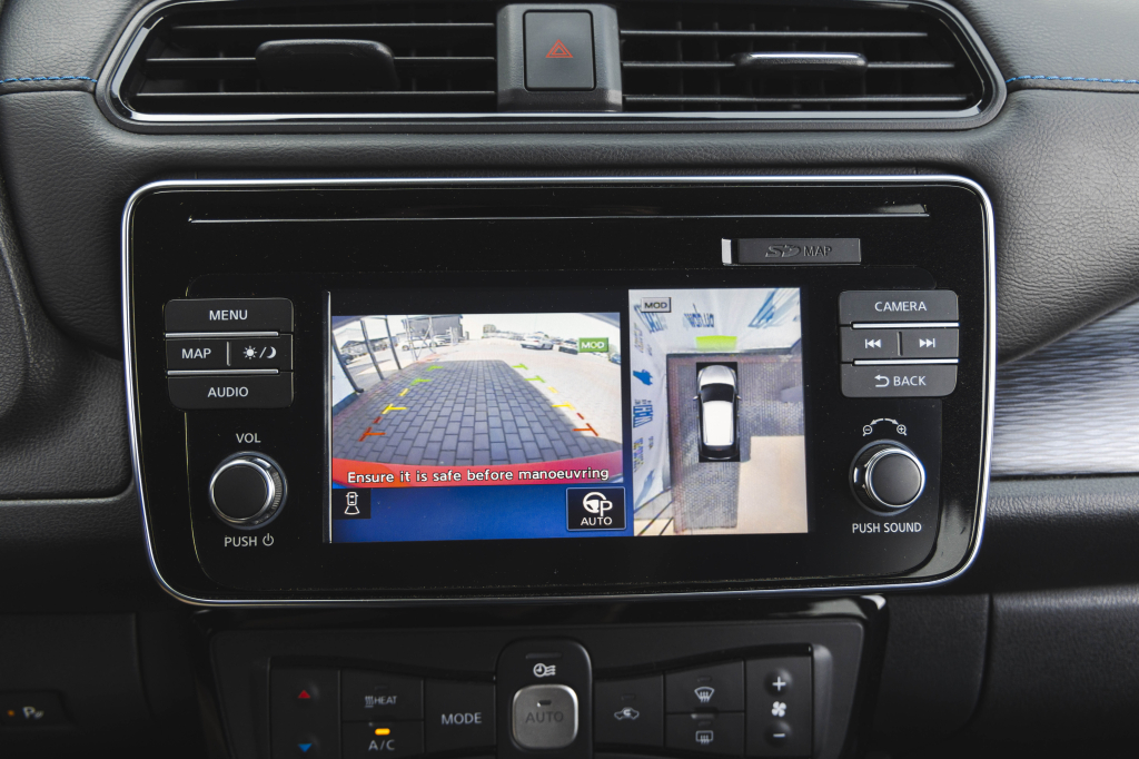 Nissan Leaf Tekna 2018 фото 25