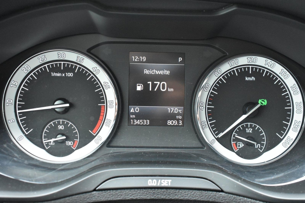 Skoda Karoq 2019 photo 1