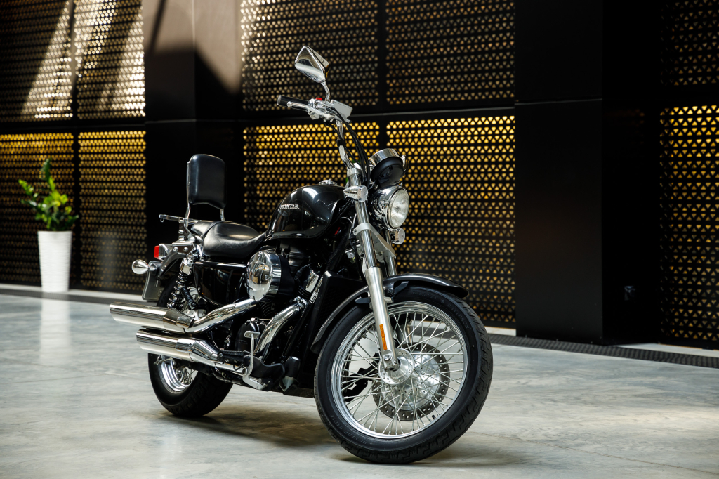 Honda VT VT750S photo 3