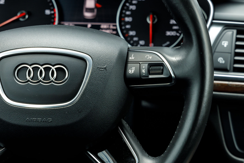 Audi A6 TDI quattro 2016 photo 24