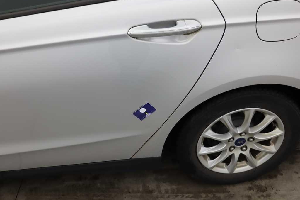 Ford Mondeo 2017 photo 28