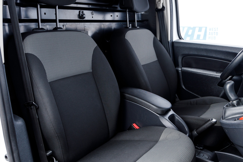 Renault Kangoo груз. R-Link 2017 фото 16