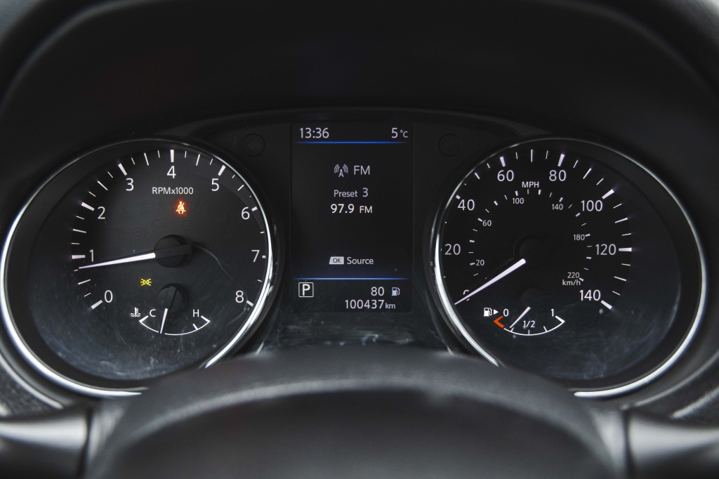 Nissan Rogue S 2018 фото 16