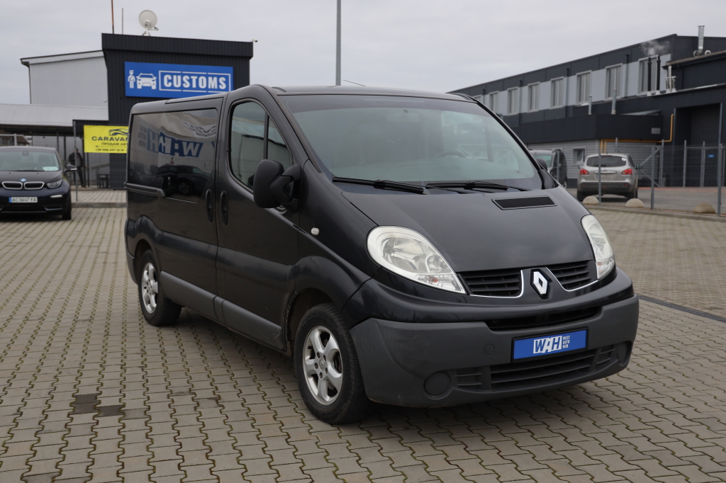 Renault Trafic 2009 photo 2