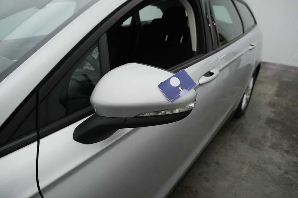 Ford Mondeo Turnier 2016 photo 44