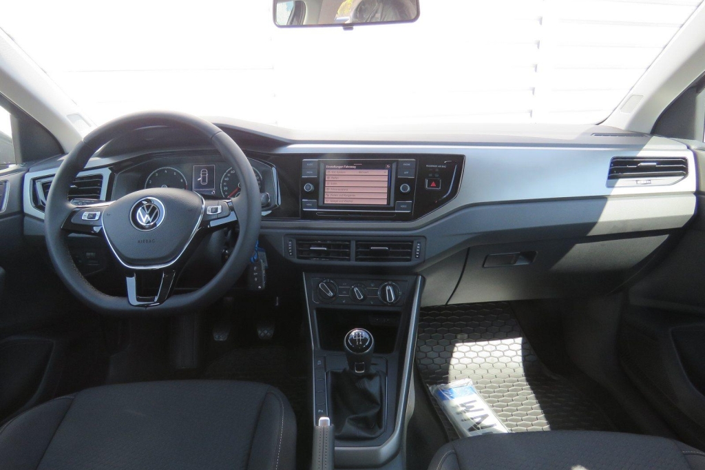 Volkswagen Polo 2021 фото 6