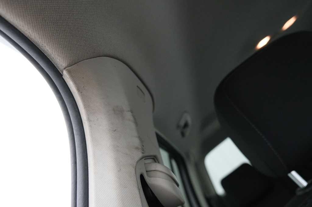 Volkswagen Touran 2018 фото 45