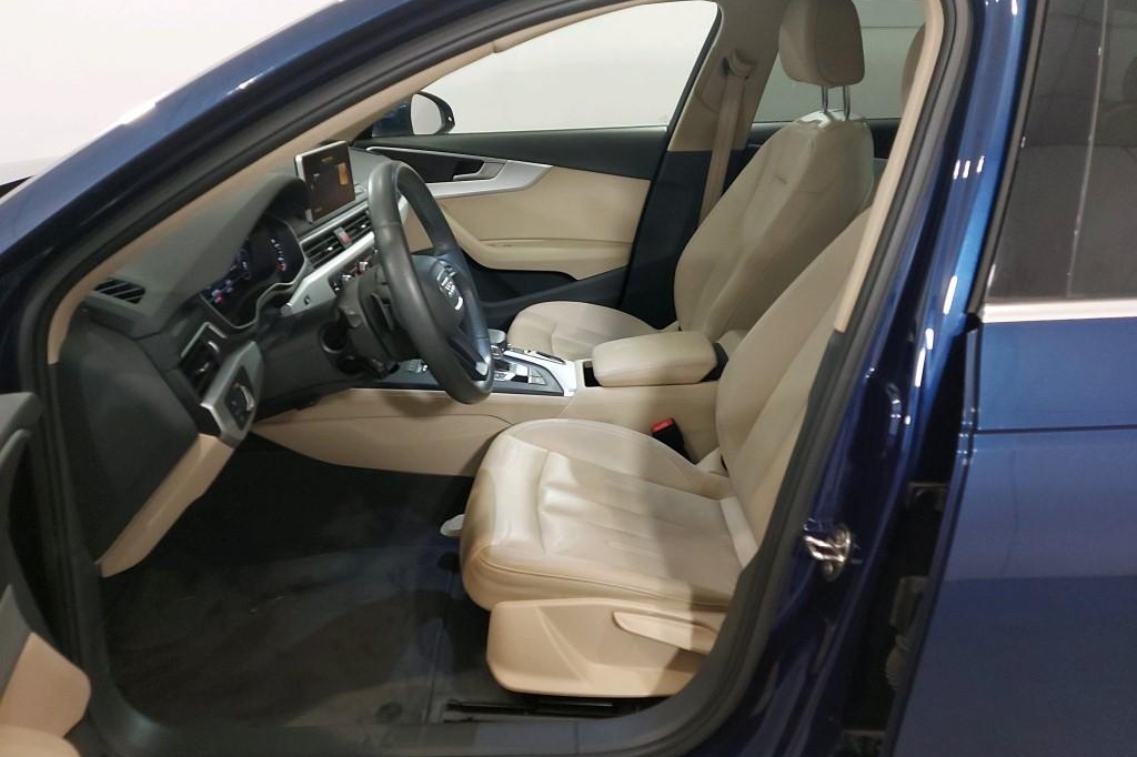 Audi A4 Avant 2017 фото 4