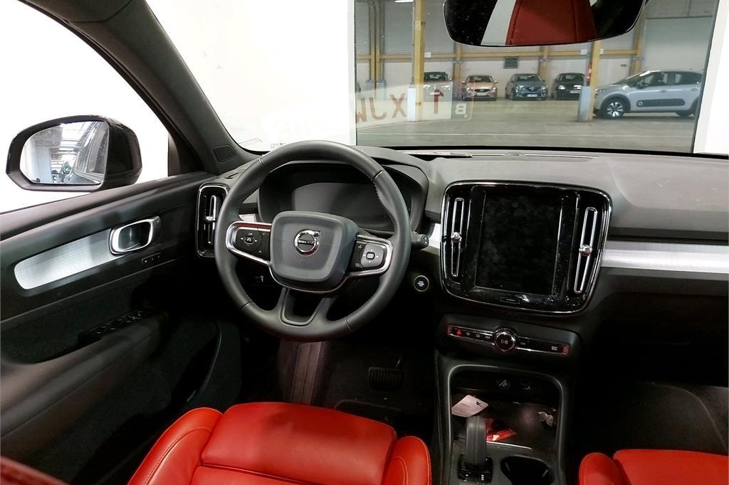 Volvo XC40 2020 photo 6