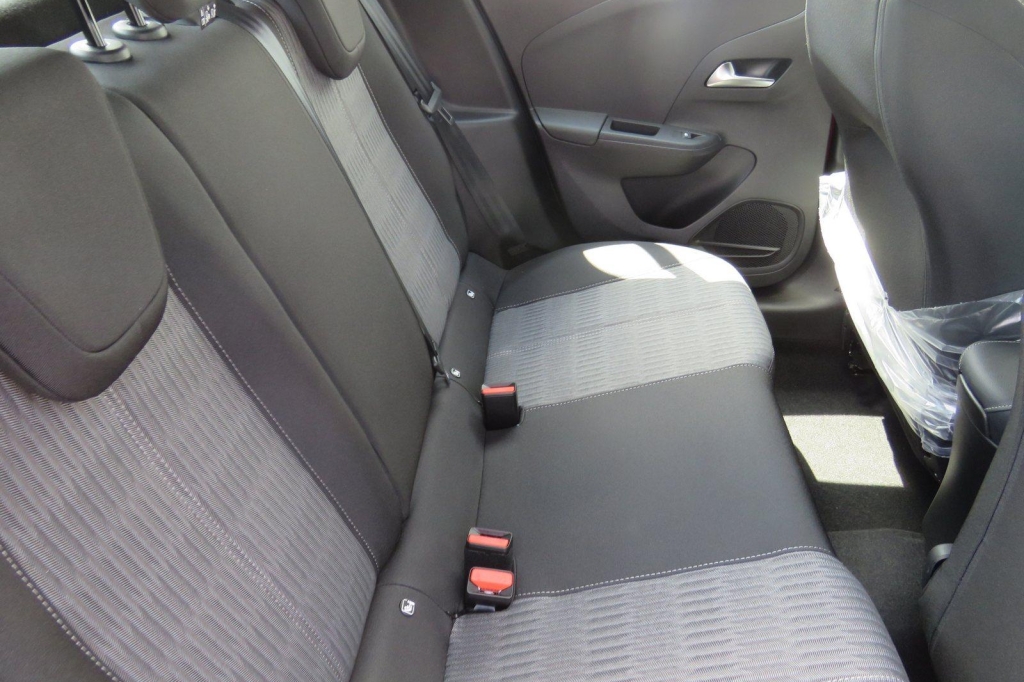 Opel Corsa 2021 фото 2