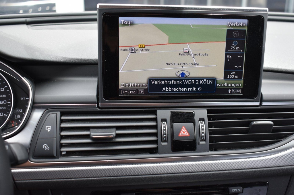 Audi A6 Avant 2016 фото 8