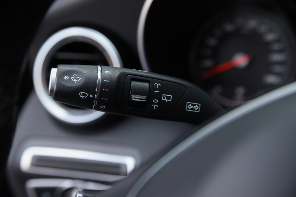 Mercedes-Benz C 200 Avantgarde 2016 фото 41