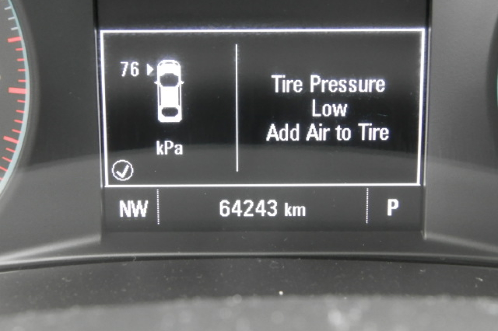 Chevrolet Malibu LE 2018 фото 9