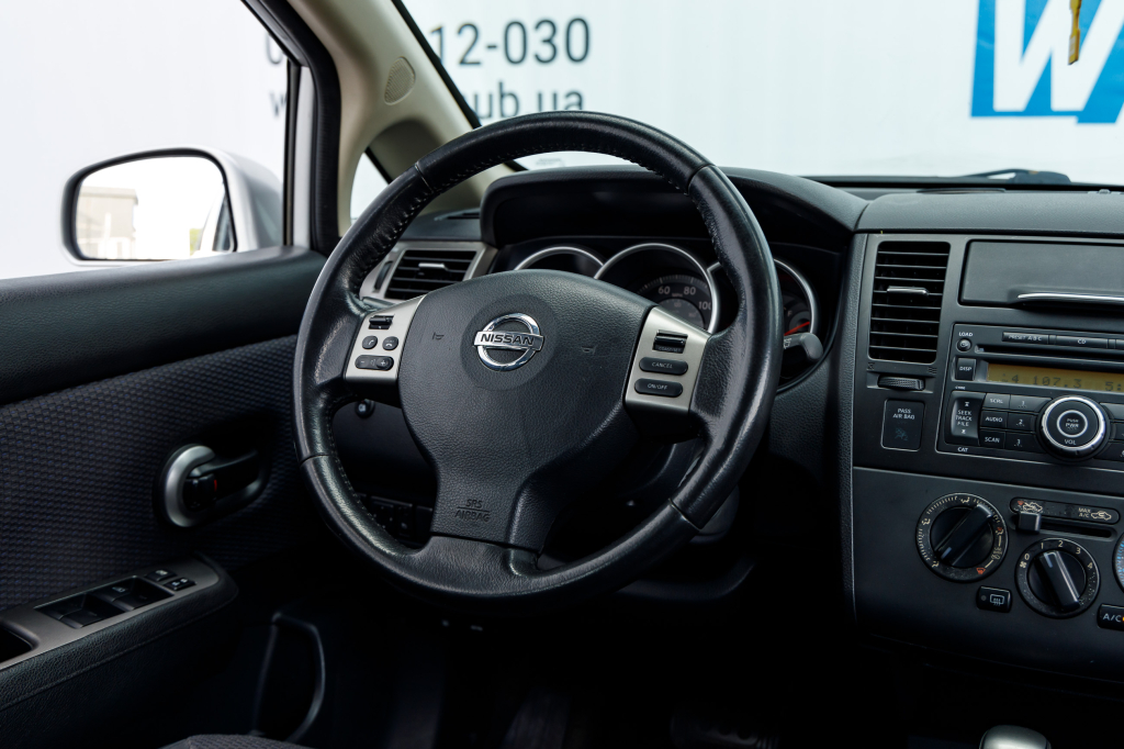 Nissan Versa 2008 photo 19