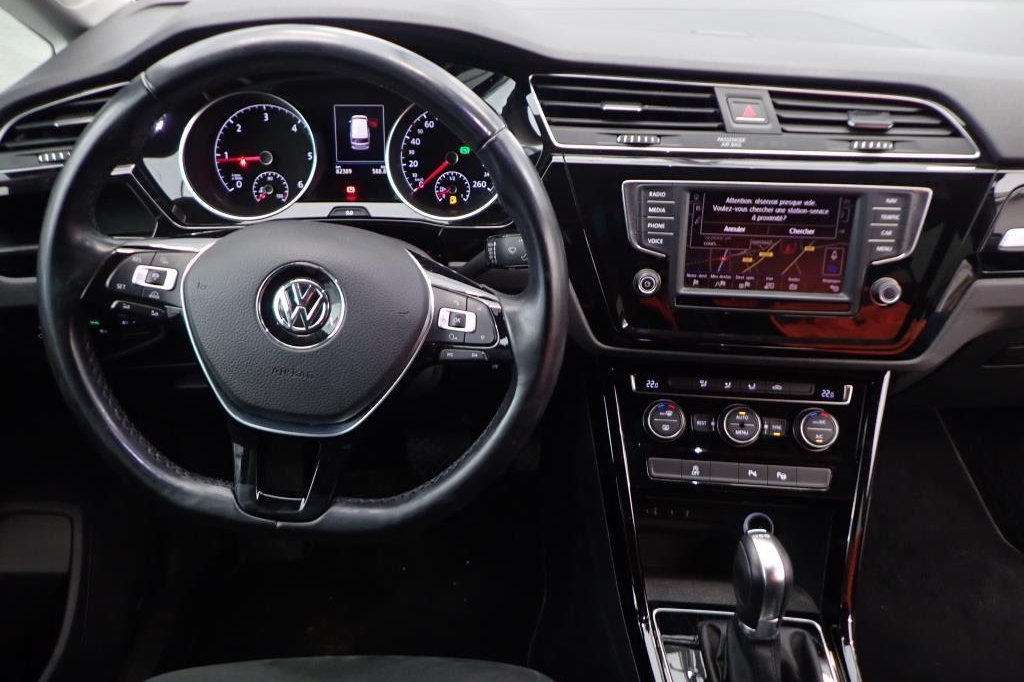 Volkswagen Touran 2017 фото 1