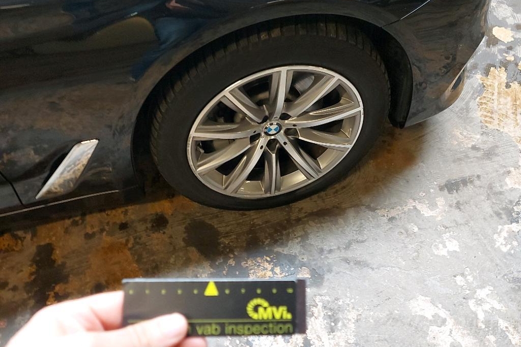 BMW 5er Touring 2019 фото 19