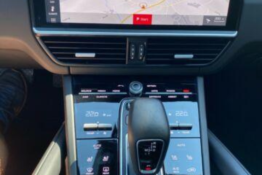 Porsche Cayenne S 2020 фото 5