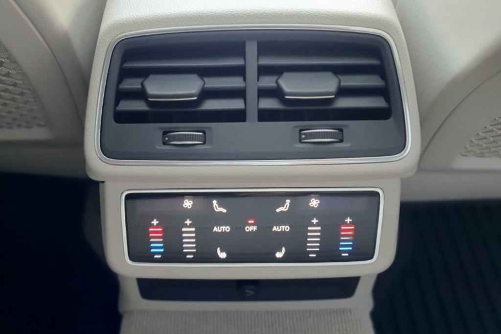 Audi A6 Quattro 2,0 TDI 2021 photo 17