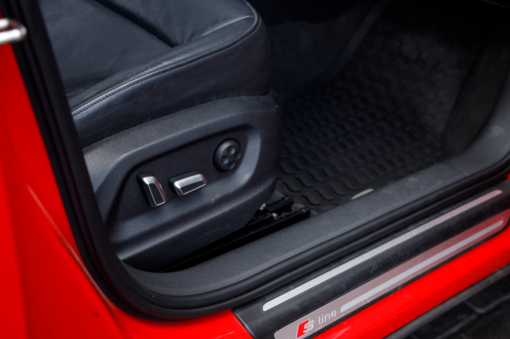 Audi Q3 Prestige S-Line 2015 фото 28