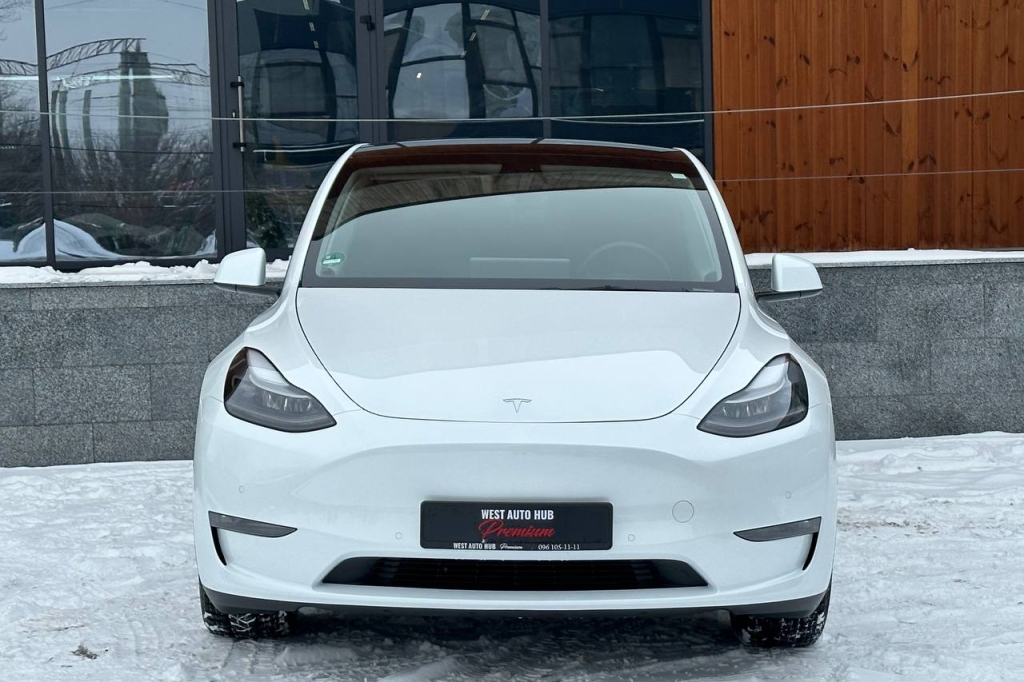 Tesla Model Y Long Range 75 kWh Dual Motor  2022 photo 1