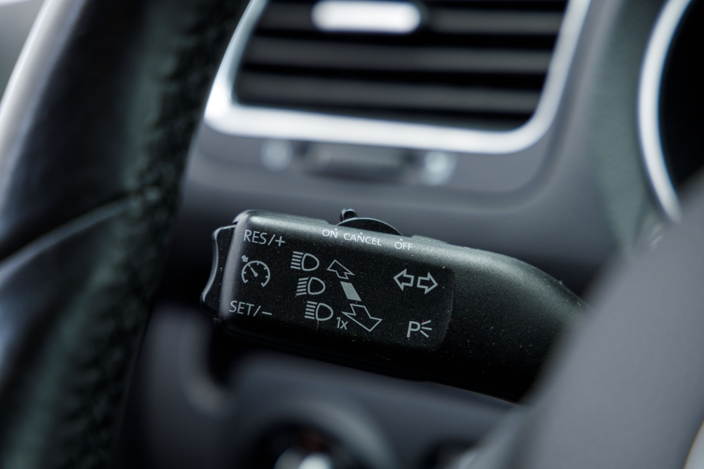 Volkswagen Golf VI 2013 photo 17