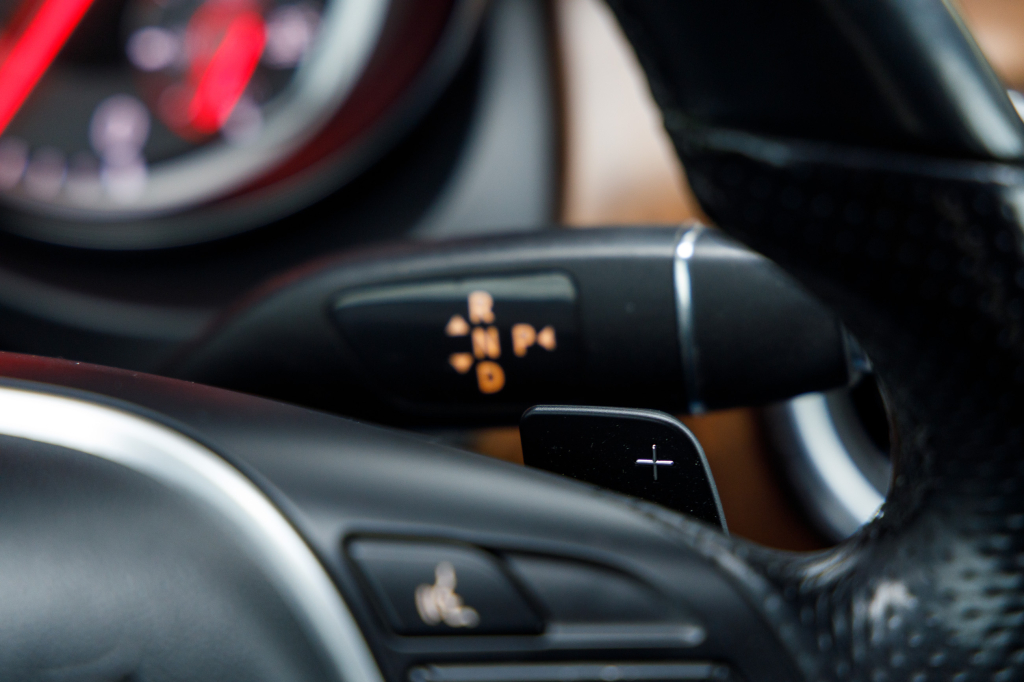 Mercedes-Benz GLA 220 4MATIC photo 12