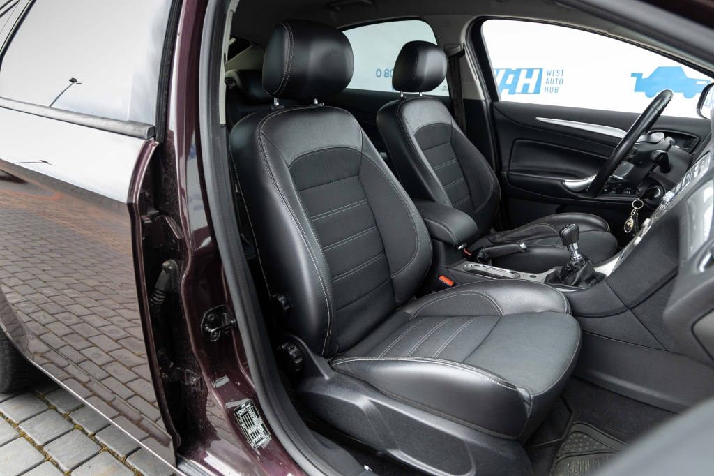 Ford Mondeo 2009 photo 22