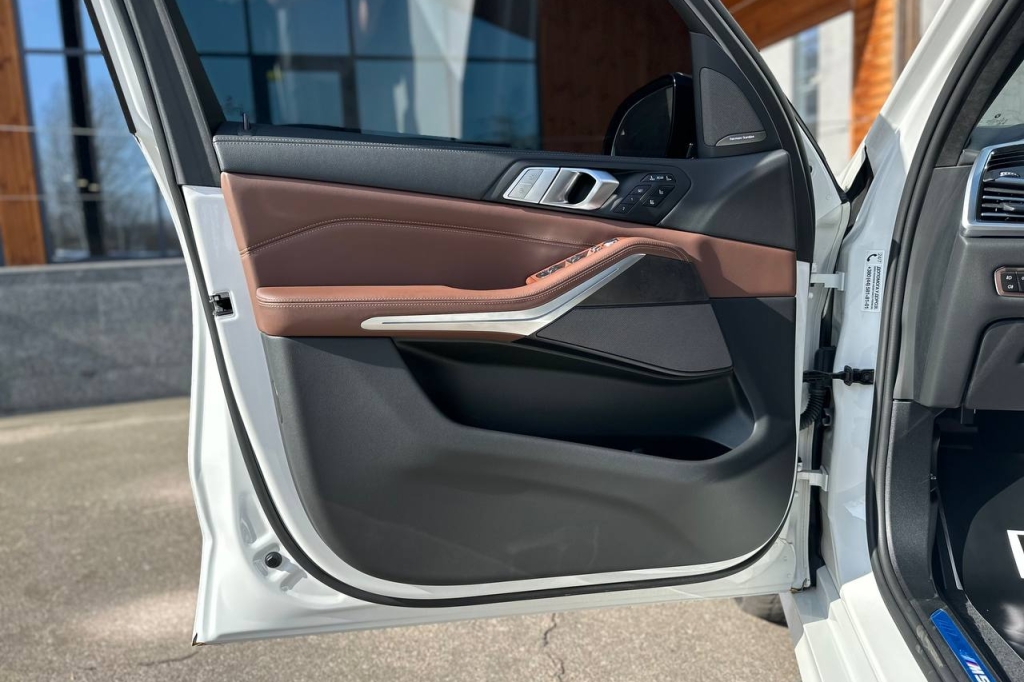 BMW X7 M50d 2020 фото 9