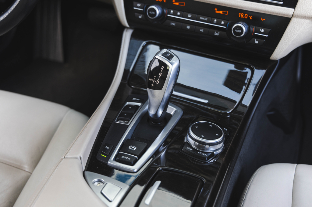 BMW 535 2015 фото 28