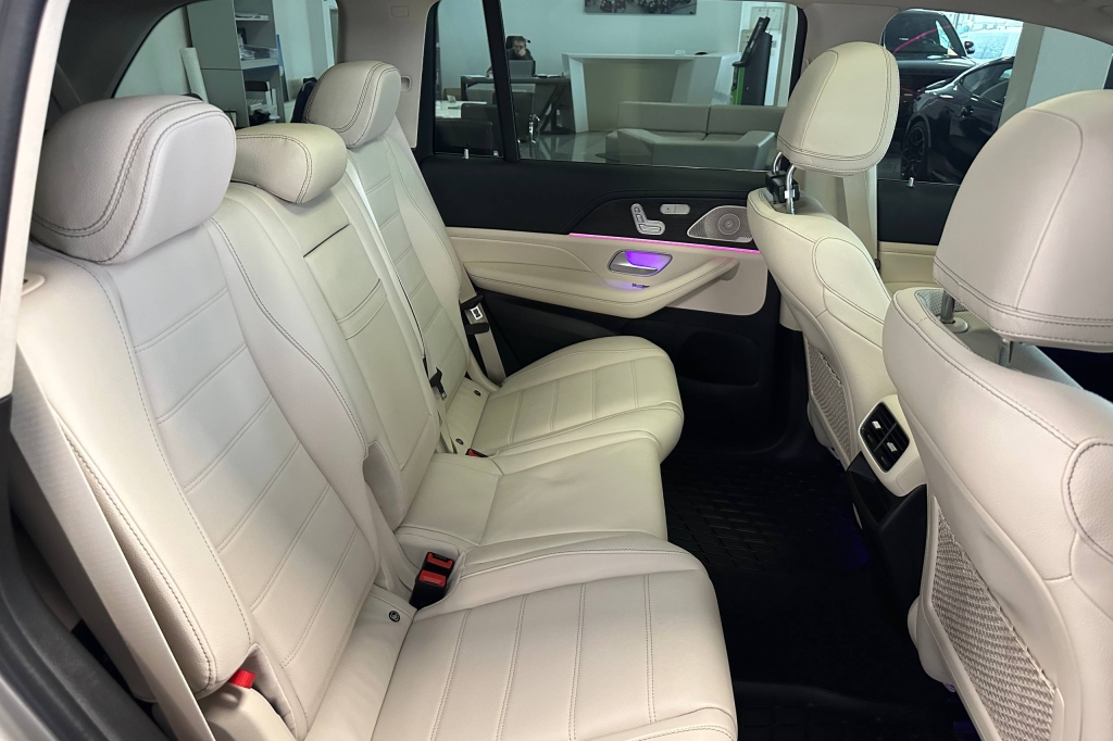 Mercedes-Benz GLS-Class 400d 2022 photo 13
