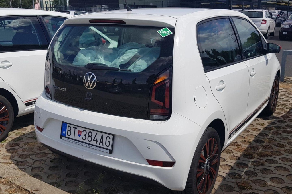 Volkswagen Up! 2020 photo 1