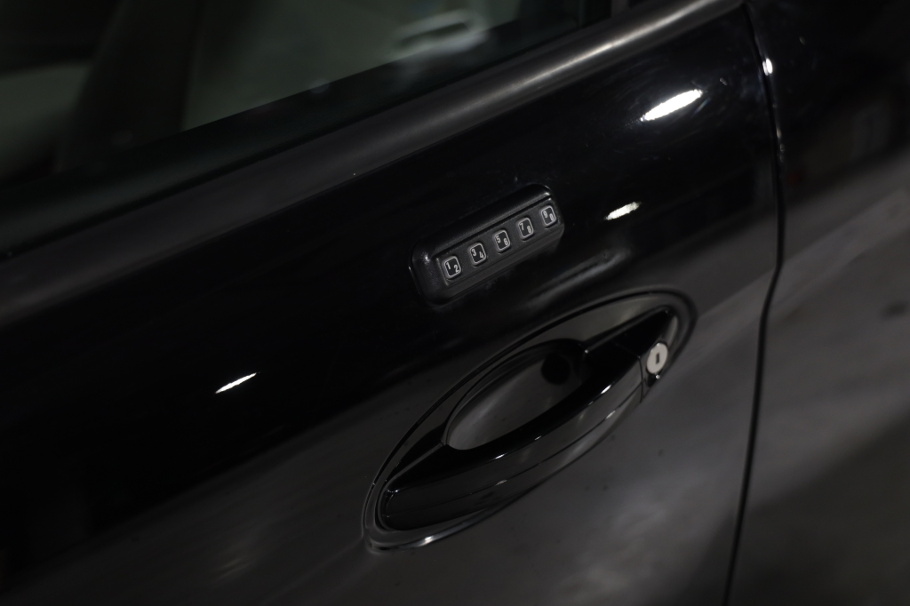 Ford C-Max 2016 фото 27